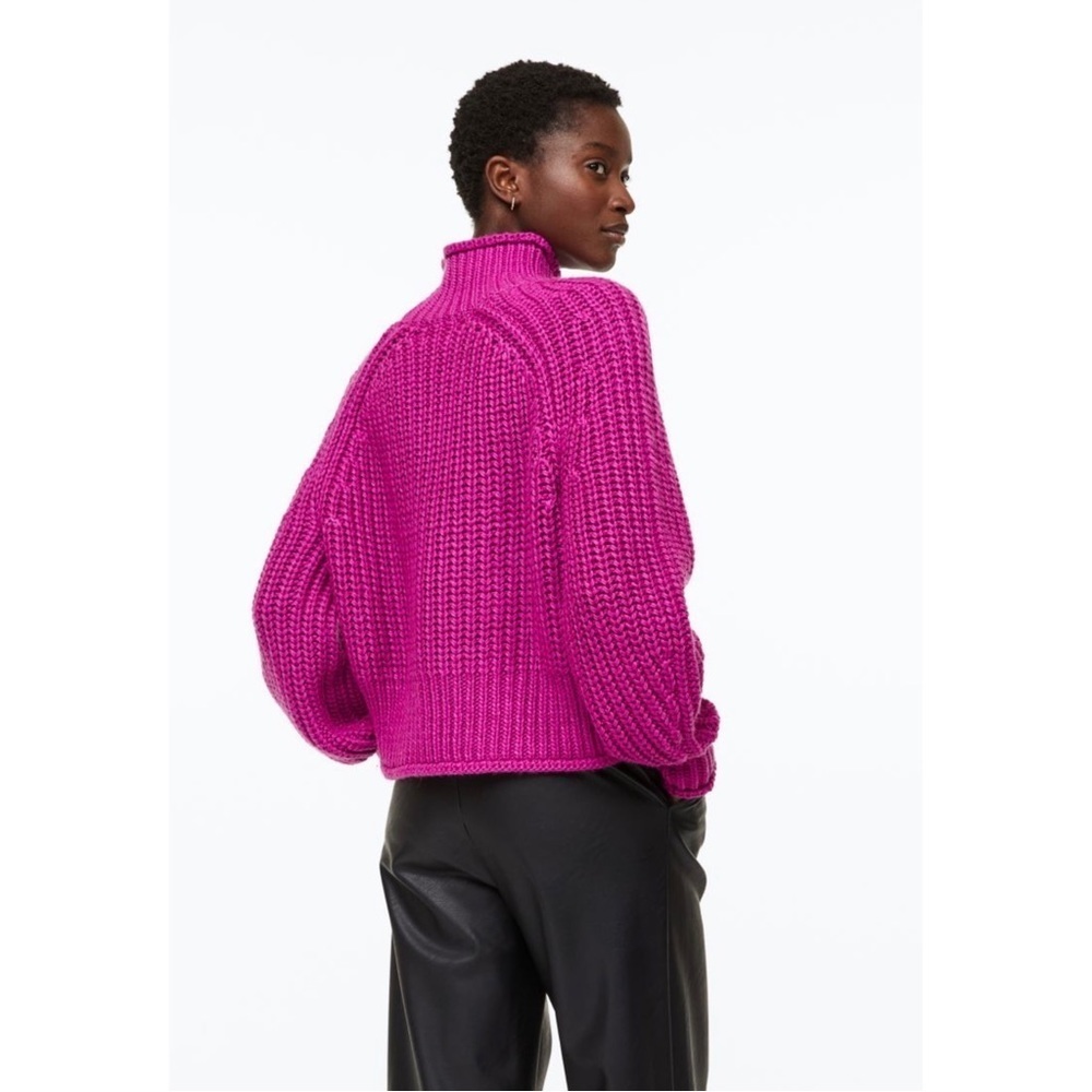 Chunky H&M Mock Neck Turtleneck Sweater 💗 - Picture 7 of 8